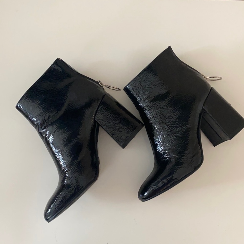 Chunk heels boots